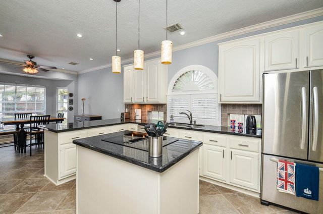 3126 Serene Oak Drive, Sugar Land, TX 77478
