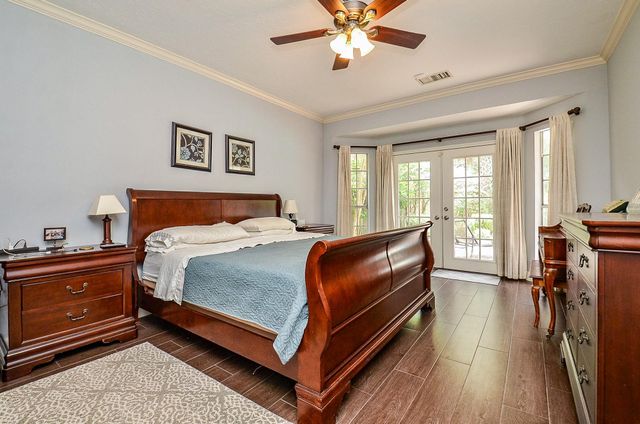 3126 Serene Oak Drive, Sugar Land, TX 77478