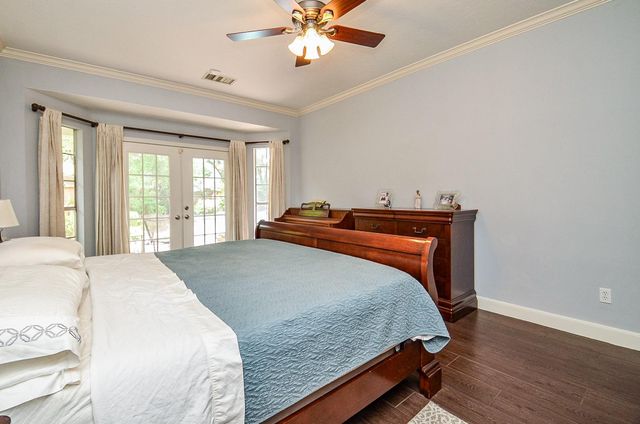 3126 Serene Oak Drive, Sugar Land, TX 77478