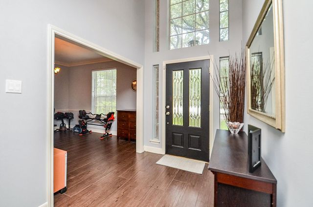 3126 Serene Oak Drive, Sugar Land, TX 77478