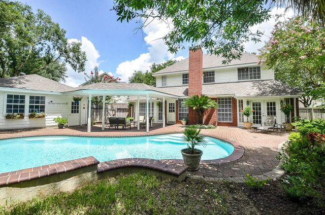 3126 Serene Oak Drive, Sugar Land, TX 77478