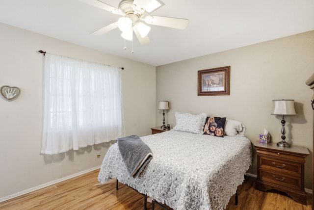 135 Indian Mountain Court, Granbury, TX 76048