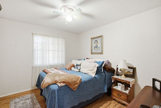 135 Indian Mountain Court, Granbury, TX 76048