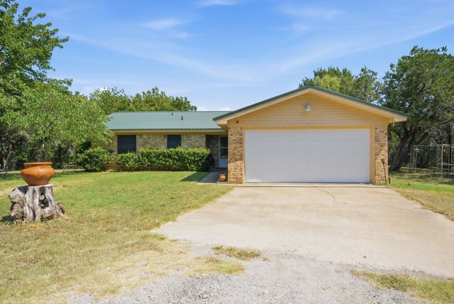 135 Indian Mountain Court, Granbury, TX 76048