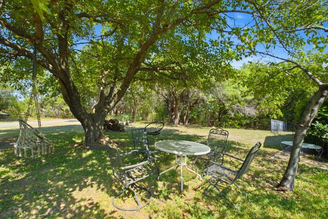 135 Indian Mountain Court, Granbury, TX 76048