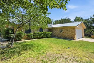 135 Indian Mountain Court, Granbury, TX 76048