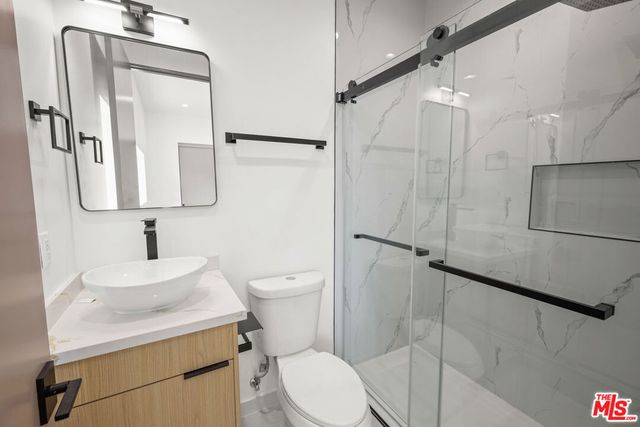 11012 Hortense Street A, North Hollywood, CA 91602