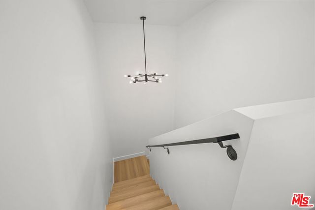 11012 Hortense Street A, North Hollywood, CA 91602