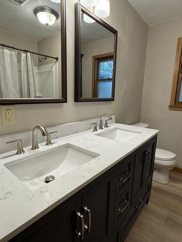 7130 N US Hwy 51, Janesville, WI 53545