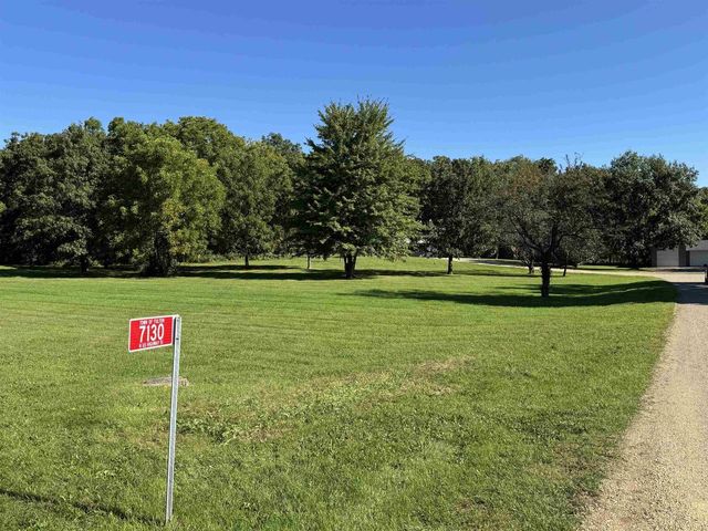 7130 N US Hwy 51, Janesville, WI 53545