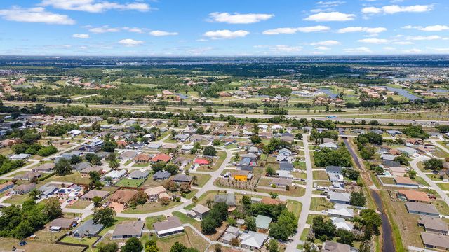 403 SW Cahoon Court, Port St. Lucie, Port St Lucie, FL 34953