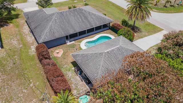 403 SW Cahoon Court, Port St. Lucie, Port St Lucie, FL 34953