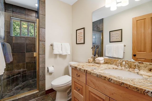 55635 Gatehouse Lane, Bend, OR 97707