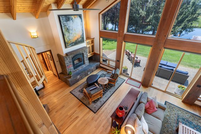 55635 Gatehouse Lane, Bend, OR 97707