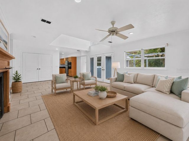 104 LONG POND WAY, Hawthorne, FL 32640