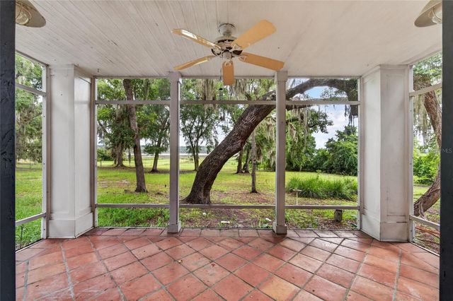 104 LONG POND WAY, Hawthorne, FL 32640