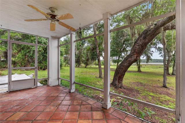 104 LONG POND WAY, Hawthorne, FL 32640