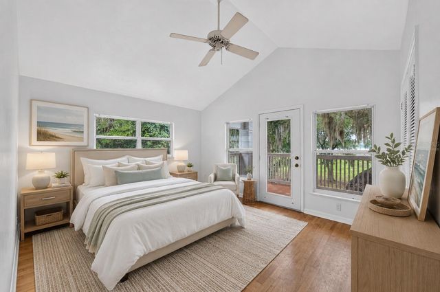 104 LONG POND WAY, Hawthorne, FL 32640