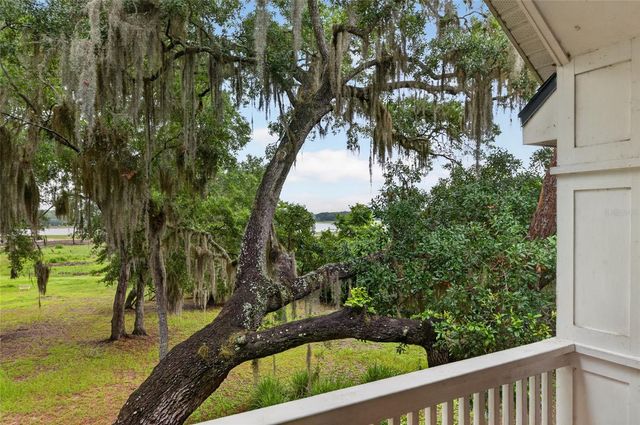 104 LONG POND WAY, Hawthorne, FL 32640