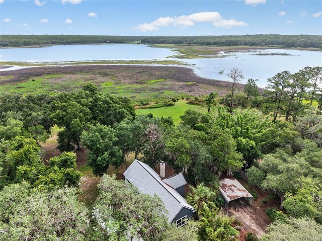 104 LONG POND WAY, Hawthorne, FL 32640