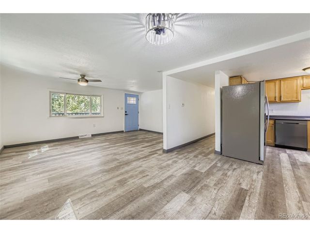 316 N 10th Ave, Brighton, CO 80601