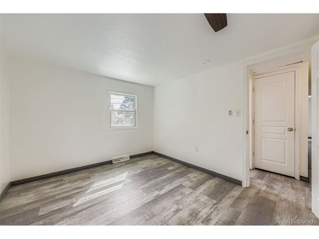 316 N 10th Ave, Brighton, CO 80601