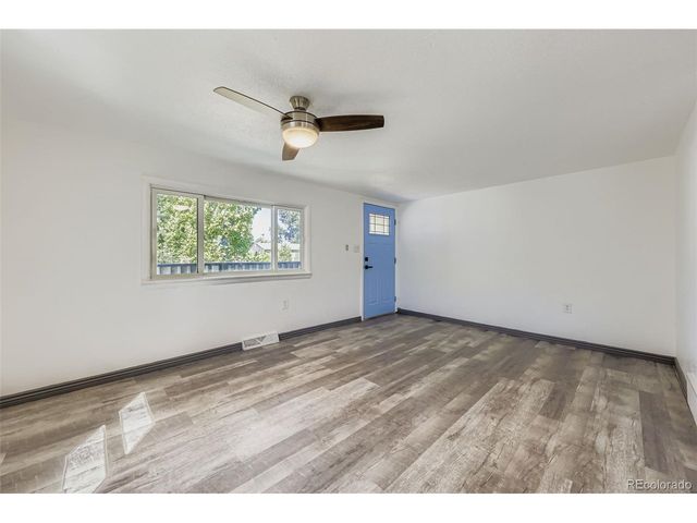 316 N 10th Ave, Brighton, CO 80601