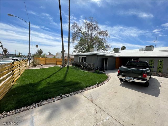 4957 Wilbur Street, Las Vegas, NV 89119