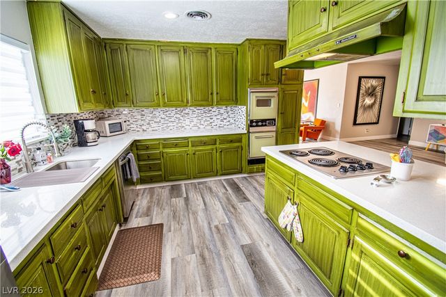 4957 Wilbur Street, Las Vegas, NV 89119