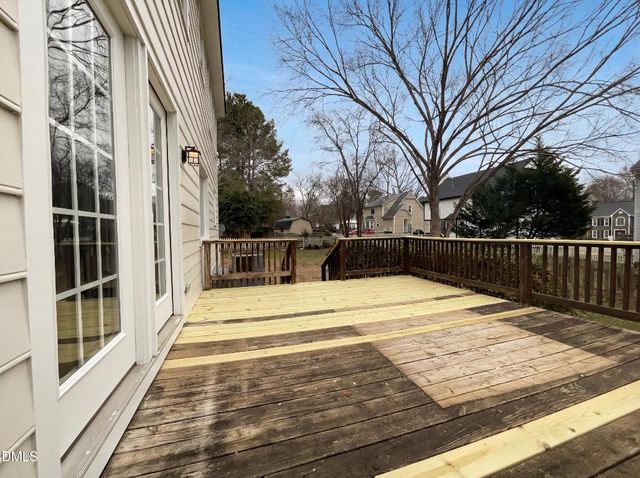 8612 Clovehitch Court, Raleigh, NC 27615