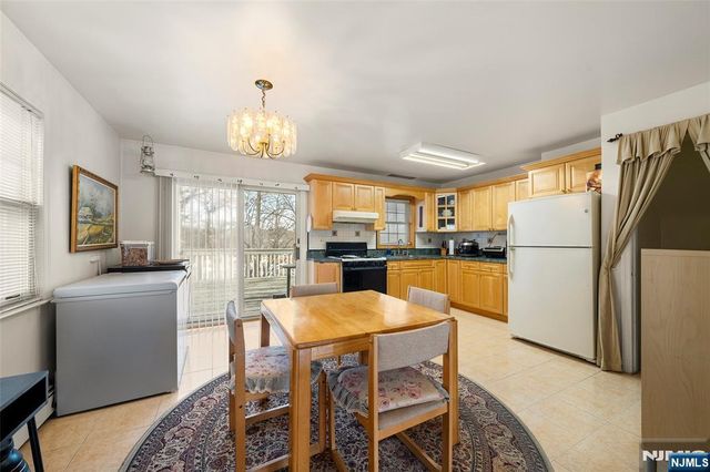 525 Chestnut Street, Ridgefield, NJ 07657