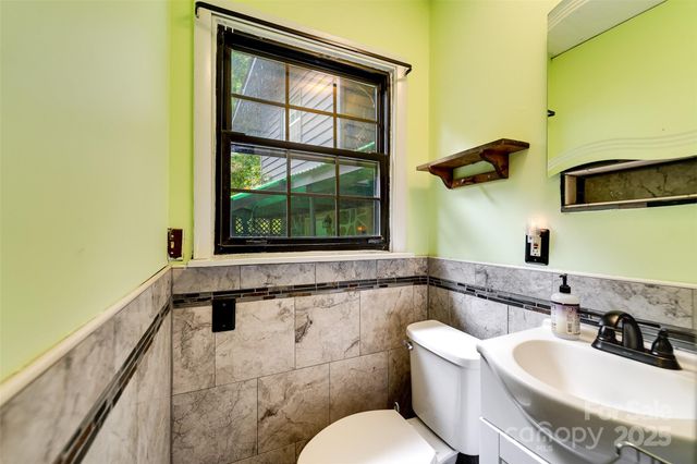 370 Hidden Trail, Franklin, NC 28734