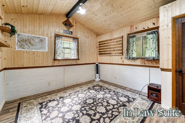 370 Hidden Trail, Franklin, NC 28734
