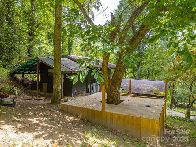 370 Hidden Trail, Franklin, NC 28734