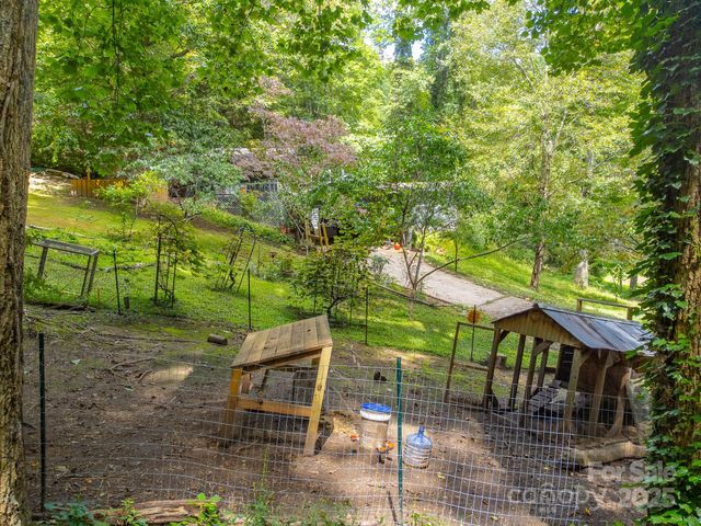 370 Hidden Trail, Franklin, NC 28734