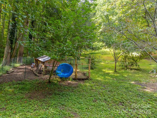 370 Hidden Trail, Franklin, NC 28734