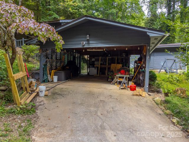 370 Hidden Trail, Franklin, NC 28734