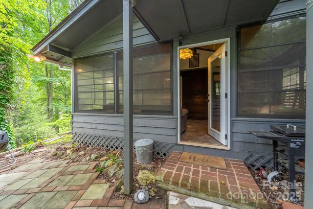 370 Hidden Trail, Franklin, NC 28734