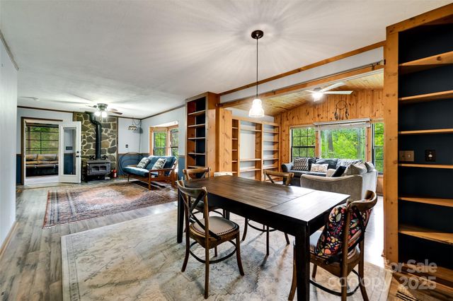 370 Hidden Trail, Franklin, NC 28734