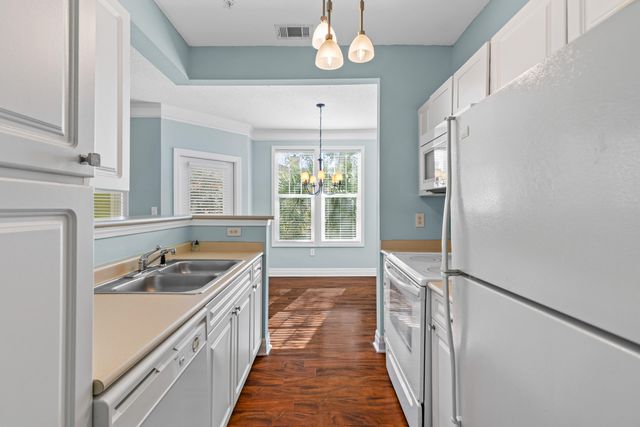 2322 Chatelain Way, Mount Pleasant, SC 29464