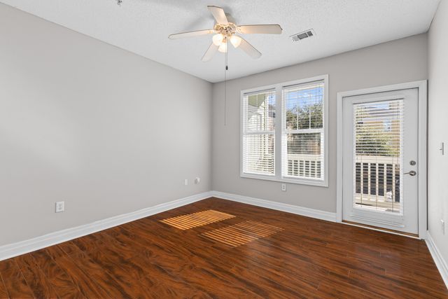 2322 Chatelain Way, Mount Pleasant, SC 29464