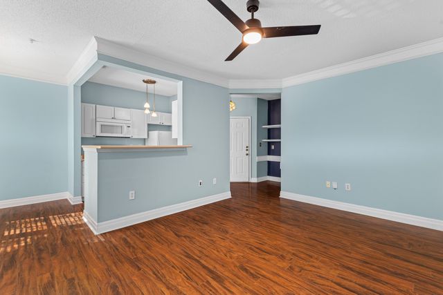 2322 Chatelain Way, Mount Pleasant, SC 29464