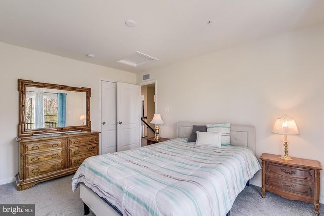23680 W PATUXENT BEACH RD, California, MD 20619