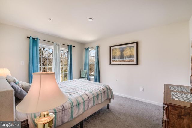 23680 W PATUXENT BEACH RD, California, MD 20619