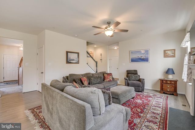 23680 W PATUXENT BEACH RD, California, MD 20619