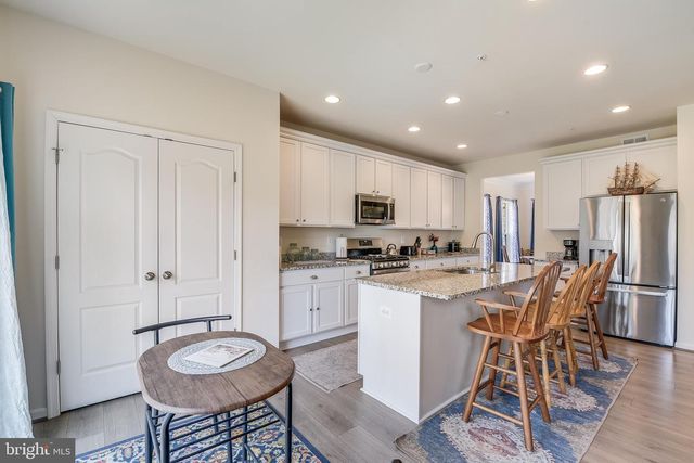 23680 W PATUXENT BEACH RD, California, MD 20619