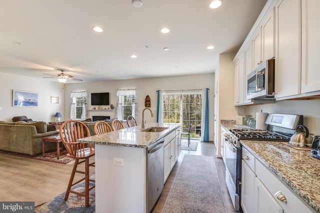 23680 W PATUXENT BEACH RD, California, MD 20619