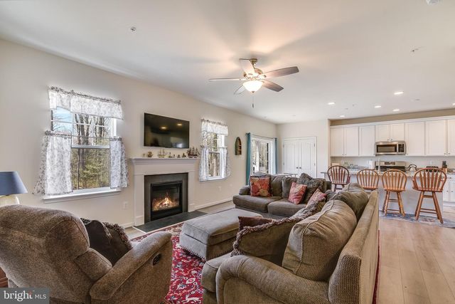 23680 W PATUXENT BEACH RD, California, MD 20619
