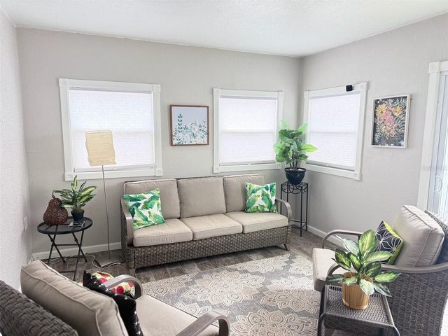 206 HOLLYWOOD COURT N, Kissimmee, FL 34743