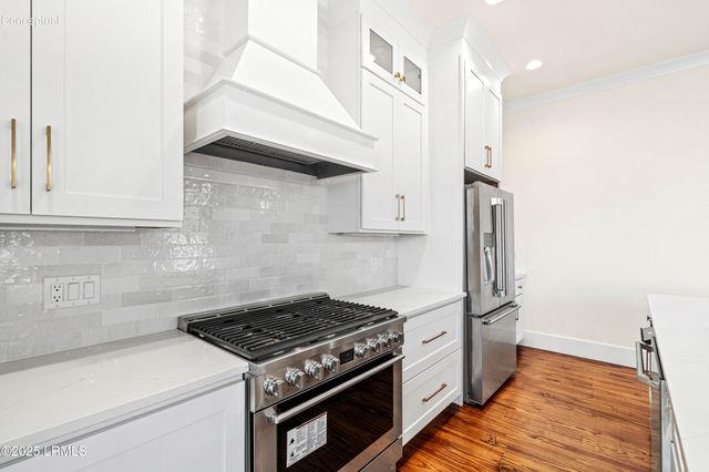911 7th Street, Port Royal, SC 29935
